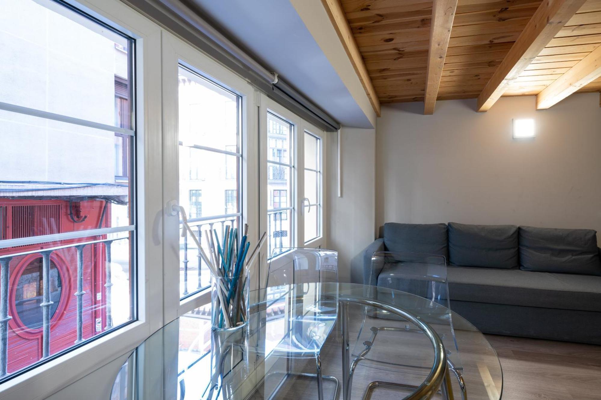 Apartamento Leopoldo Cano Center *